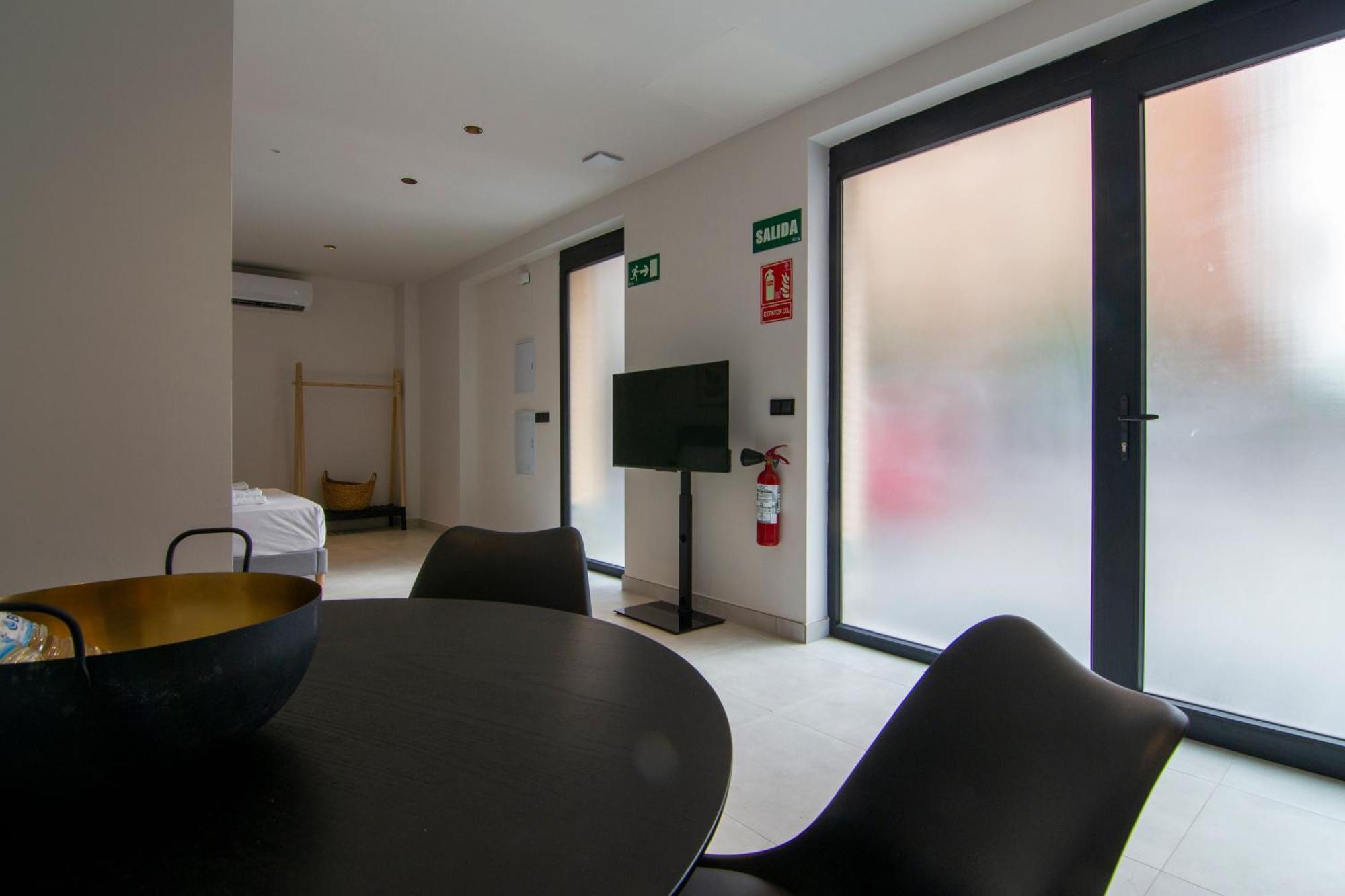 Vlc Host - Luz Casanova Lägenhet Valencia Exteriör bild